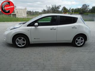 NISSAN Leaf usata, con Autoradio