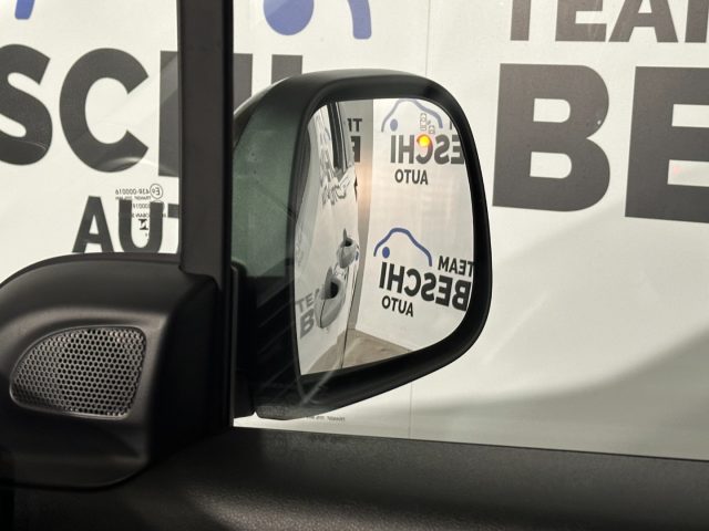 FIAT Doblo usata, con Servosterzo