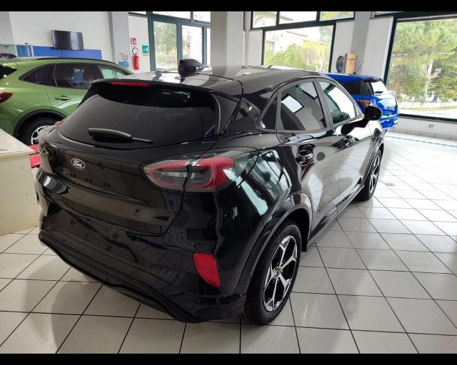 FORD Puma usata, con Fari LED