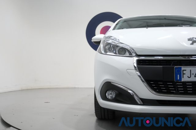 PEUGEOT 208 usata 40