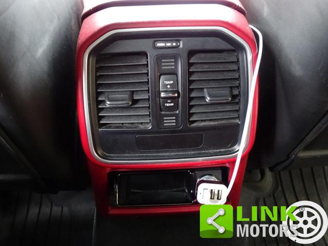 PORSCHE Macan usata 31