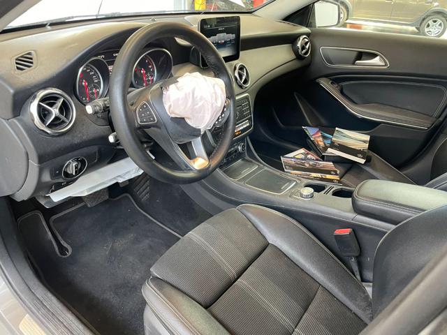 MERCEDES-BENZ GLA 180 usata, con Filtro antiparticolato