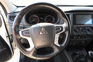 MITSUBISHI L200 usata, con Sistema di navigazione