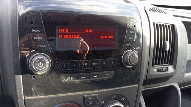 PEUGEOT Boxer usata, con Volante multifunzione