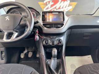 PEUGEOT 2008 usata, con Touch screen