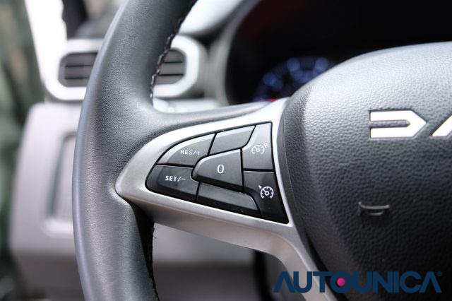 DACIA Duster usata, con USB