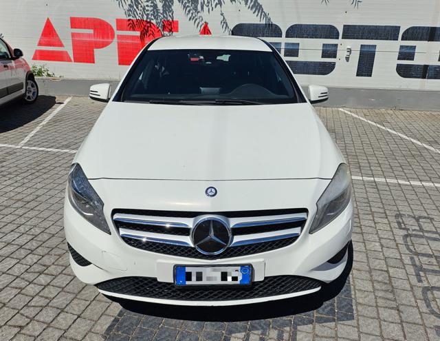 MERCEDES-BENZ A 200 usata, con Airbag