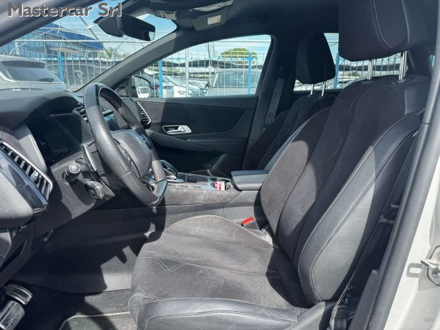 DS AUTOMOBILES DS 7 usata, con Sistema di navigazione