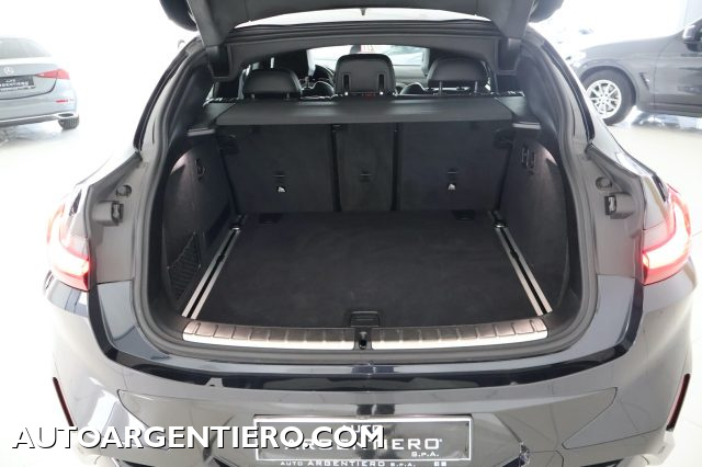 BMW X4 usata, con Autoradio digitale