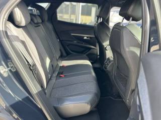 PEUGEOT 3008 usata, con USB