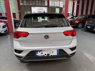 VOLKSWAGEN T-Roc usata, con Alzacristalli elettrici