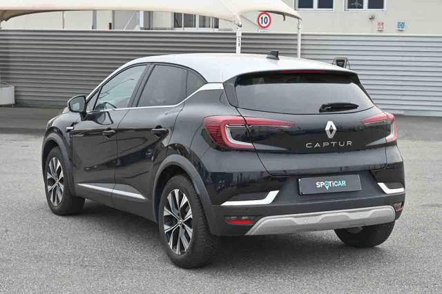 RENAULT Captur usata, con Boardcomputer