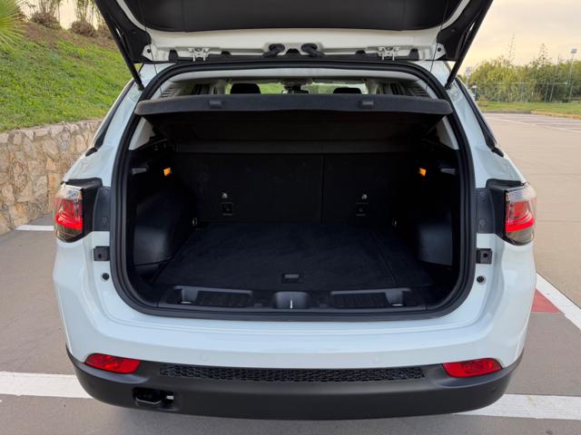 JEEP Compass usata, con Autoradio digitale