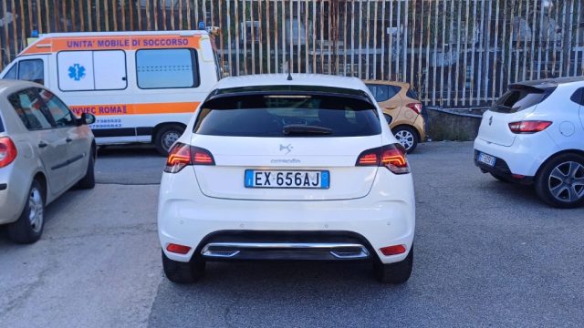 DS AUTOMOBILES DS 4 usata, con Autoradio