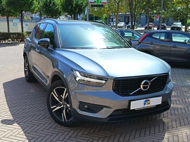 VOLVO XC40 usata, con Airbag laterali