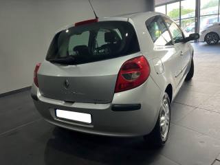 RENAULT Clio usata, con Alzacristalli elettrici