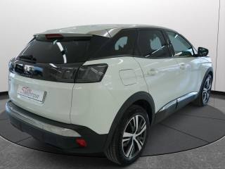 PEUGEOT 3008 usata, con Airbag