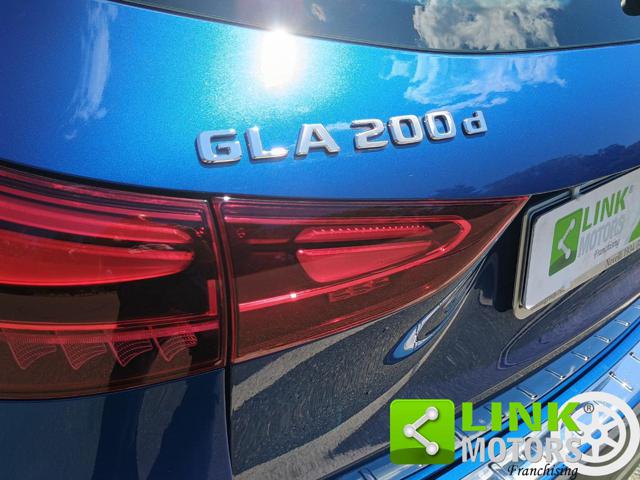 MERCEDES-BENZ GLA 200 usata, con Sensore di luce