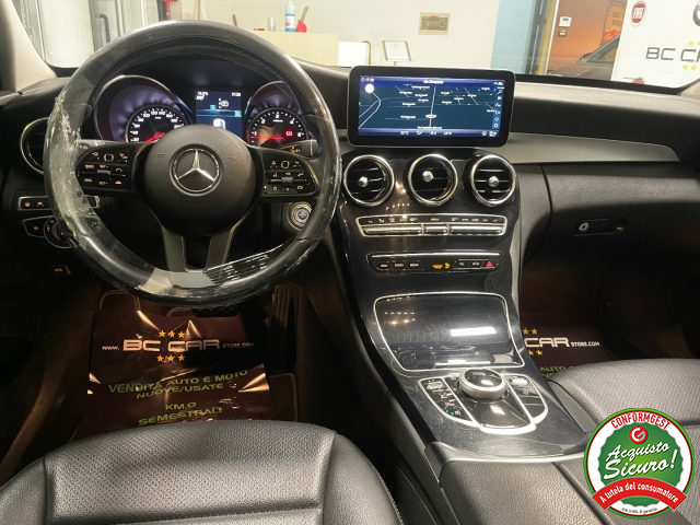 MERCEDES-BENZ C 220 usata, con Park Distance Control