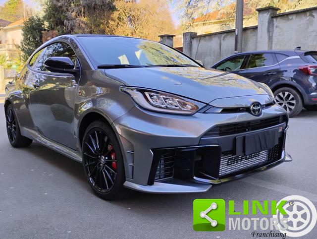 TOYOTA Yaris usata, con Airbag laterali