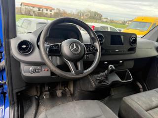 MERCEDES-BENZ Sprinter usata, con Touch screen