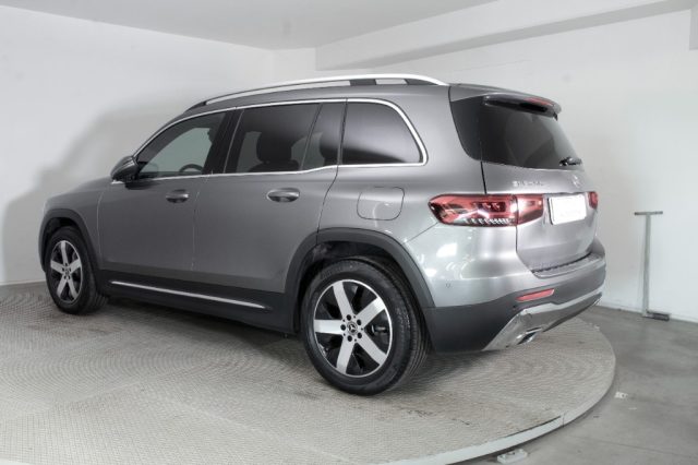MERCEDES-BENZ GLB 200 usata, con Chiusura centralizzata