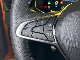 RENAULT Clio usata, con Sensori di parcheggio anteriori