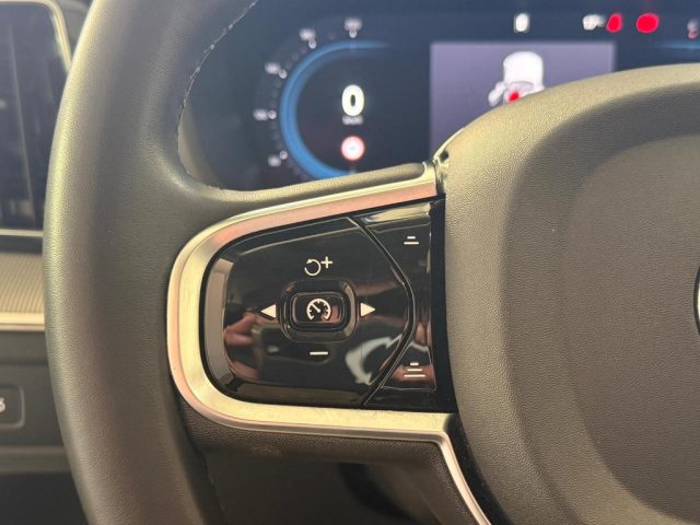 VOLVO XC60 usata, con Bluetooth