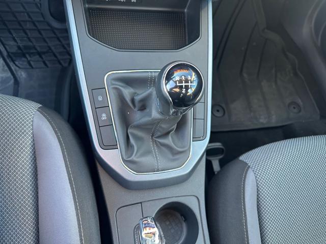SEAT Arona usata, con Autoradio digitale