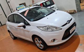 FORD Fiesta 1.4 5 porte Bz.- GPL Titanium ok neopatentati