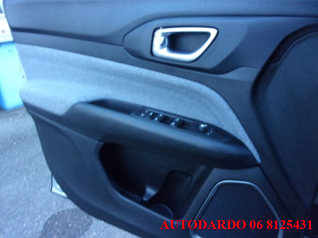 JEEP Compass usata, con Autoradio digitale