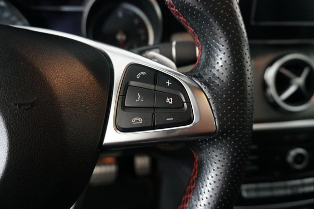 MERCEDES-BENZ GLA 200 usata, con USB