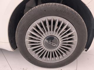 FIAT 500e usata, con Monitoraggio pressione pneumatici