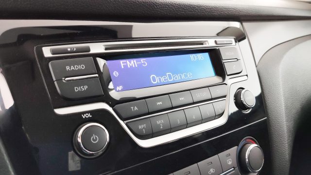 NISSAN Qashqai usata 53