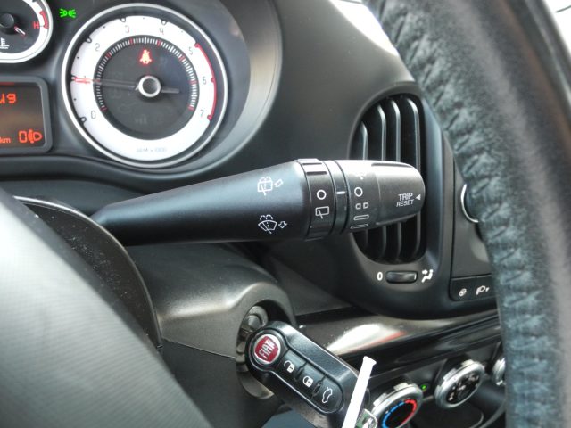 FIAT 500L usata, con Schermo multifunzione interamente digitale