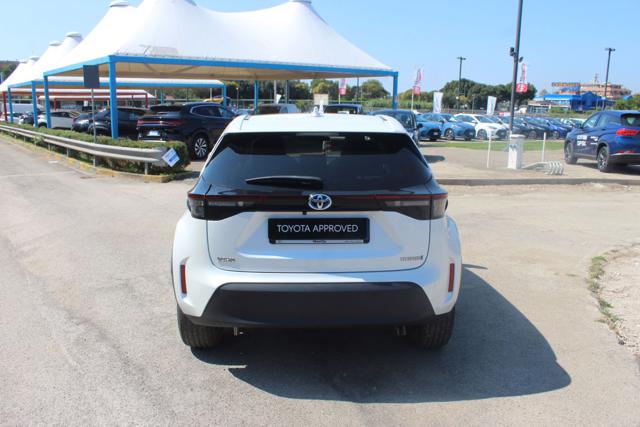 TOYOTA Yaris Cross usata, con Autoradio