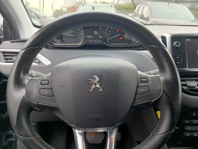 PEUGEOT 2008 usata, con Boardcomputer