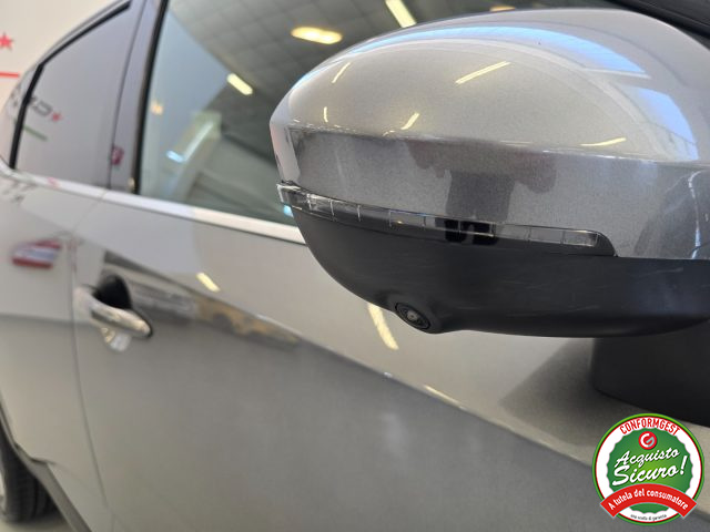 NISSAN Qashqai usata, con Luci diurne LED