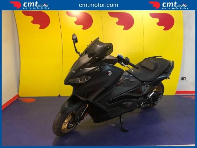 YAMAHA T-Max 560 usata 1