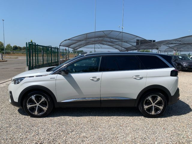 PEUGEOT 5008 usata, con Airbag