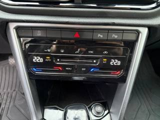 VOLKSWAGEN T-Roc usata, con Specchietti laterali elettrici