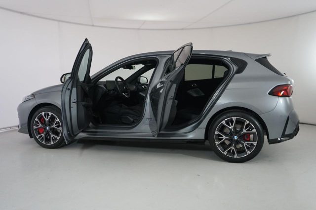 BMW 118 usata, con Sensori di parcheggio anteriori