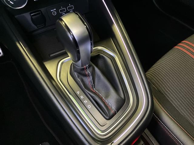 RENAULT Clio usata, con Sensore di pioggia