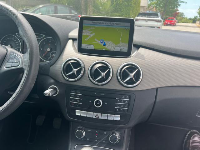 MERCEDES-BENZ B 180 usata, con Fendinebbia