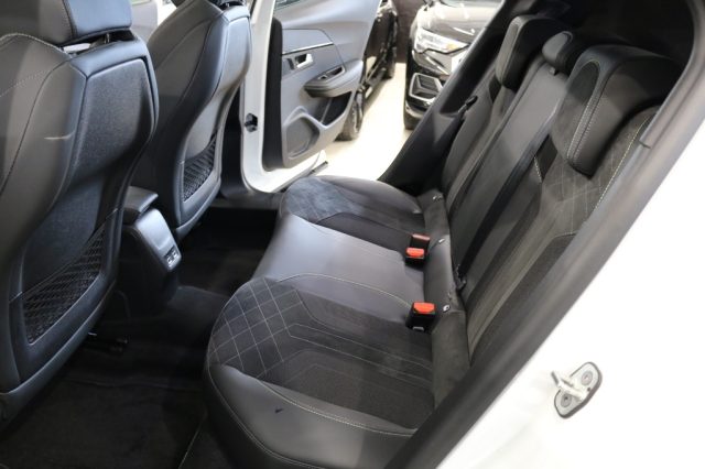 PEUGEOT 2008 usata, con Frenata d