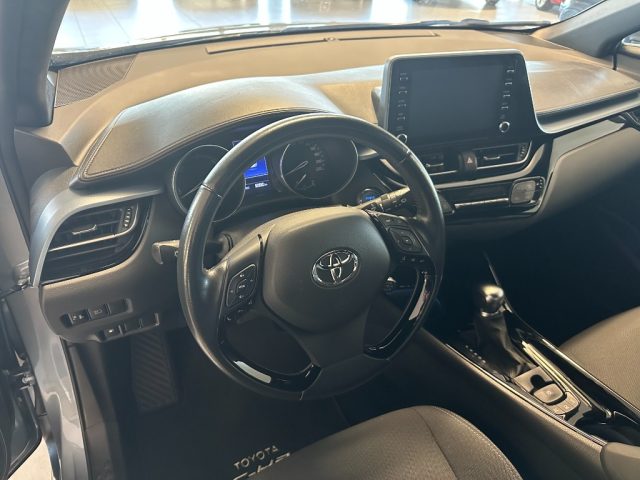 TOYOTA C-HR usata, con Cruise Control