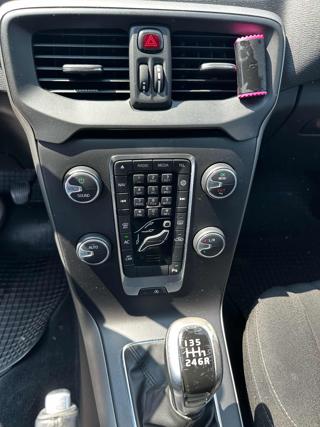 VOLVO V40 usata, con Luci diurne LED