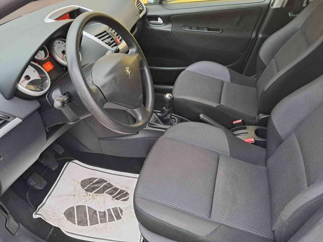 PEUGEOT 207 usata, con Servosterzo