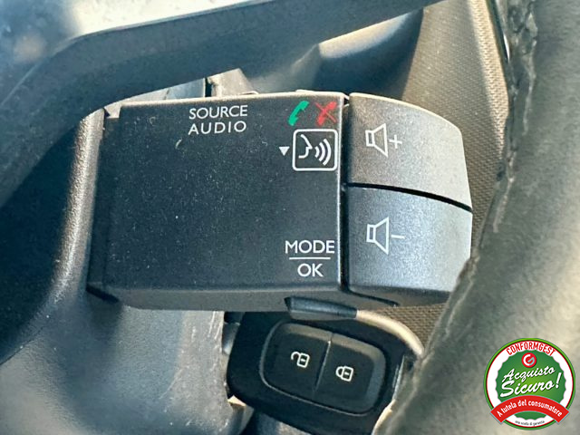 DACIA Sandero usata, con Volante in pelle