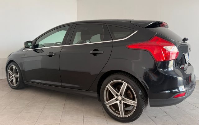 FORD Focus usata 8